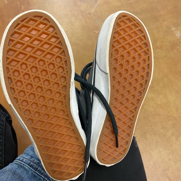 Boys Vans shoes size 13 - Picture 3 of 5